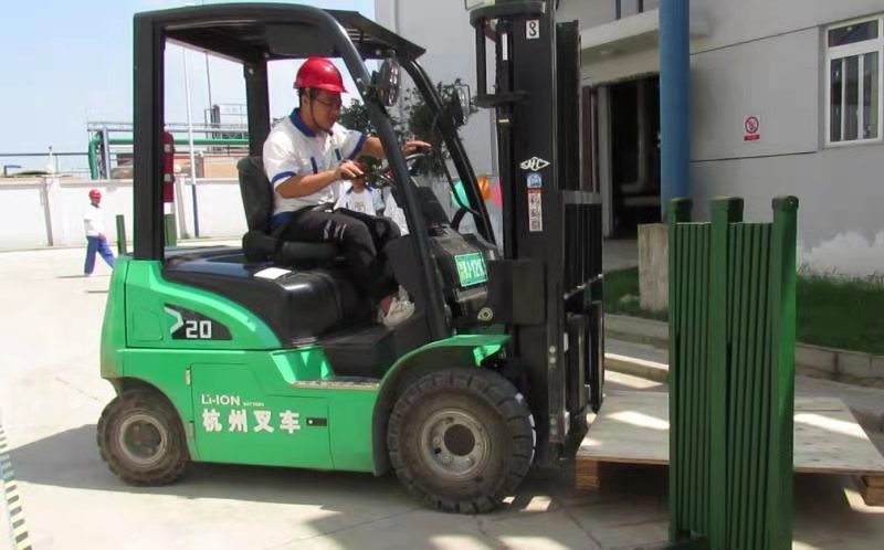 宣传照片 (3).jpg