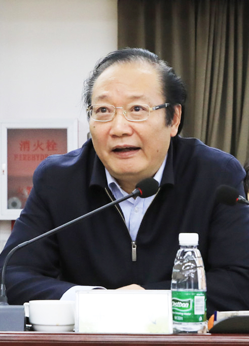 董事长.jpg