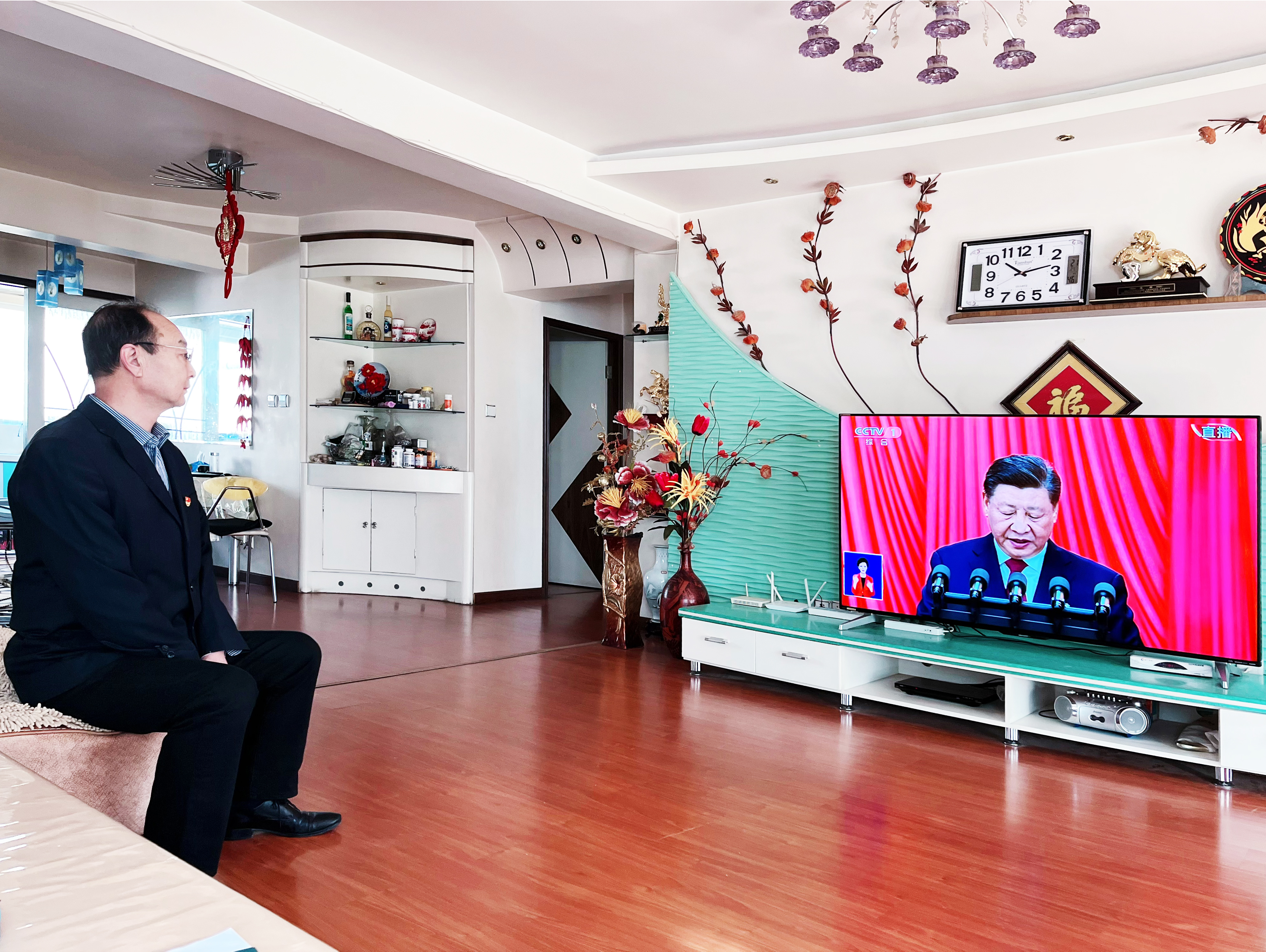 兰州厂党委书记、工会主席   袁新宇 拷贝.jpg
